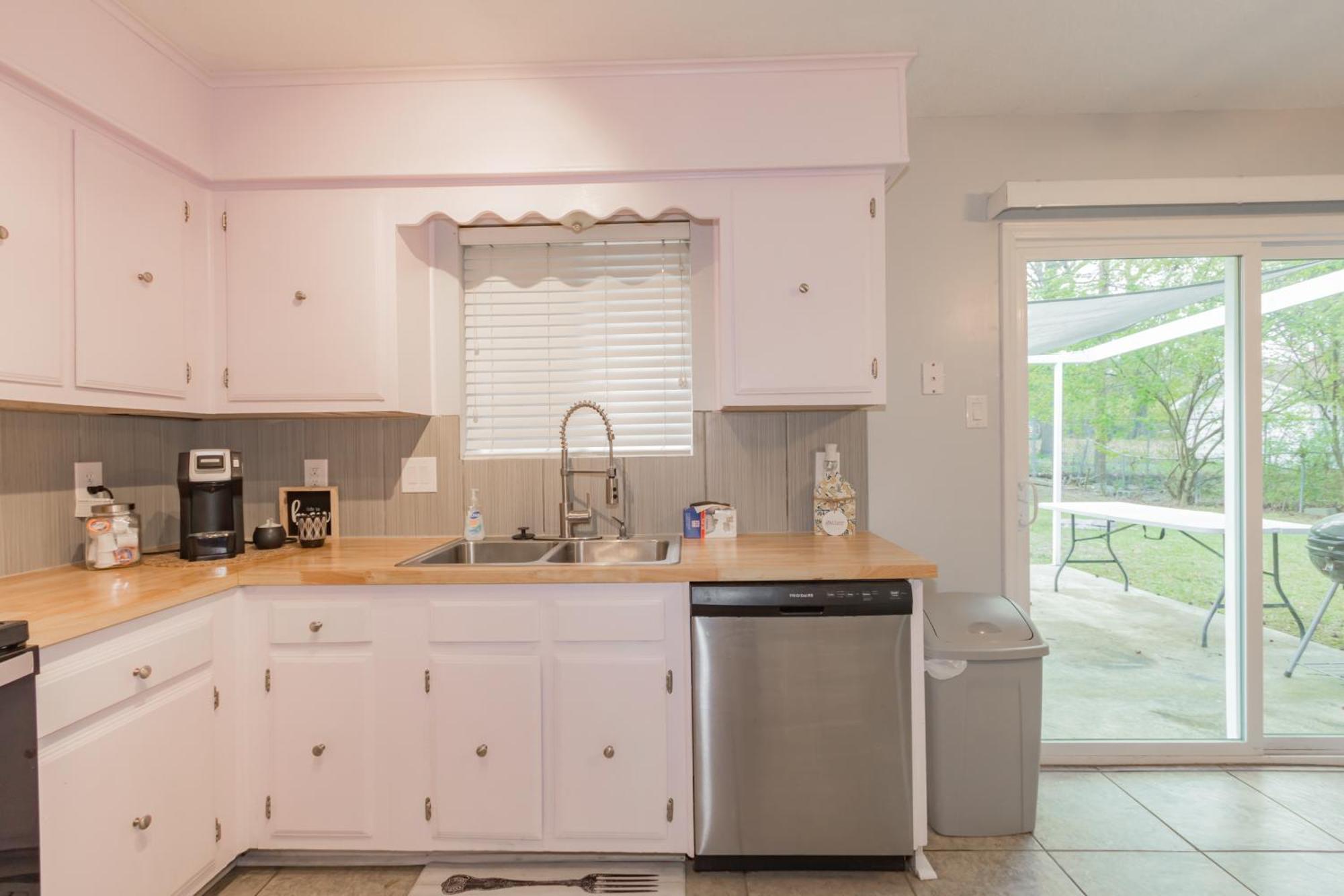 Cheerful 3 Bedroom 2Ba Home In Great Neighborhood! Jacksonville Luaran gambar