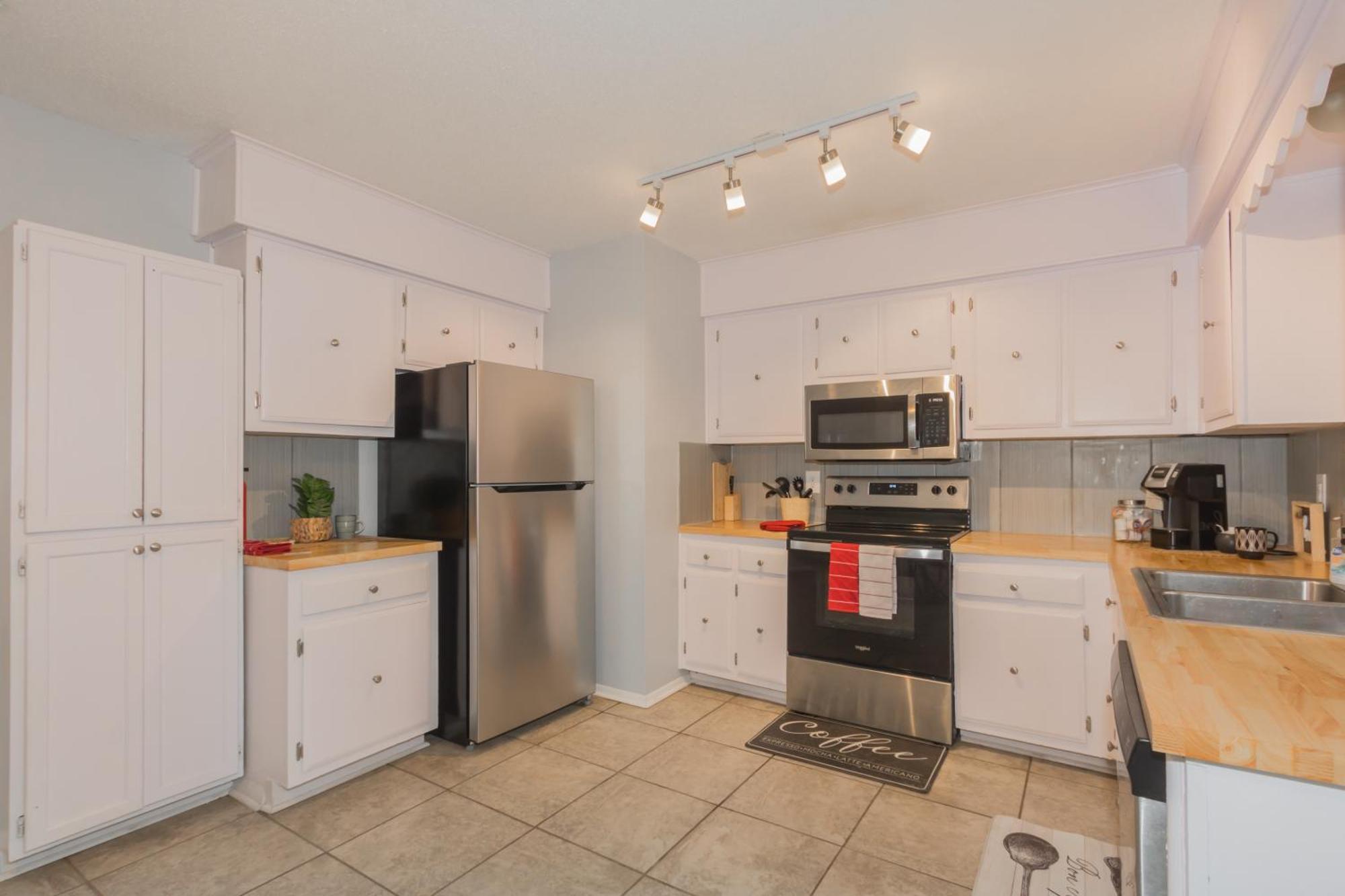 Cheerful 3 Bedroom 2Ba Home In Great Neighborhood! Jacksonville Luaran gambar