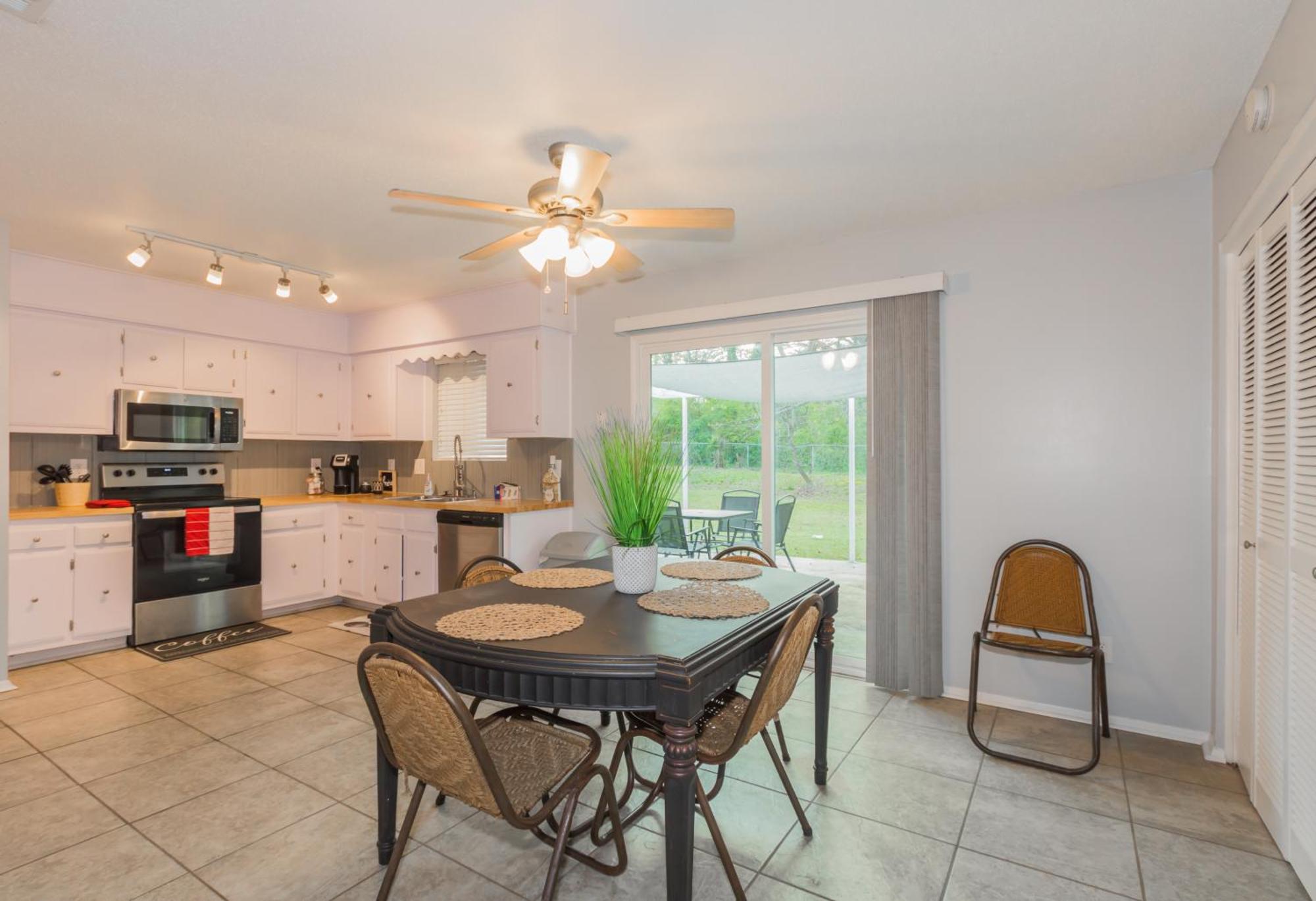 Cheerful 3 Bedroom 2Ba Home In Great Neighborhood! Jacksonville Luaran gambar